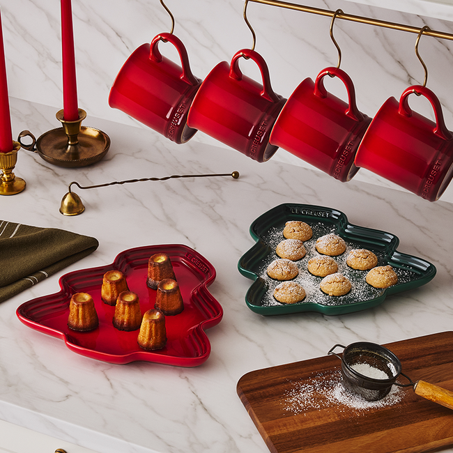 Christmas Tree Cookie Plate | Le Creuset